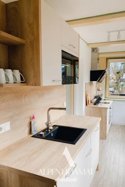 Alpenhoamat Apartments Гармиш-Партенкирхен Экстерьер фото